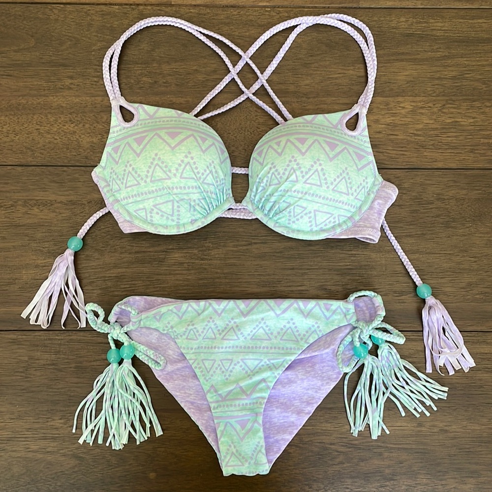 Victoria’s Secret Blue/Lavender Aztec Tassel Push Up Bikini 32D Small